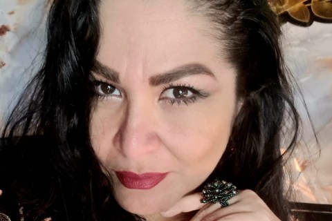 DIRECTORA CLAUDIA SOTO